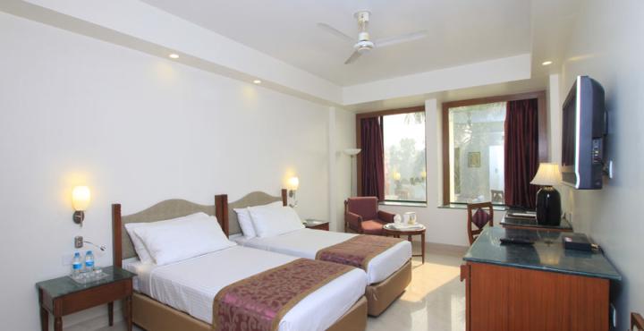 Hotel Maurya
